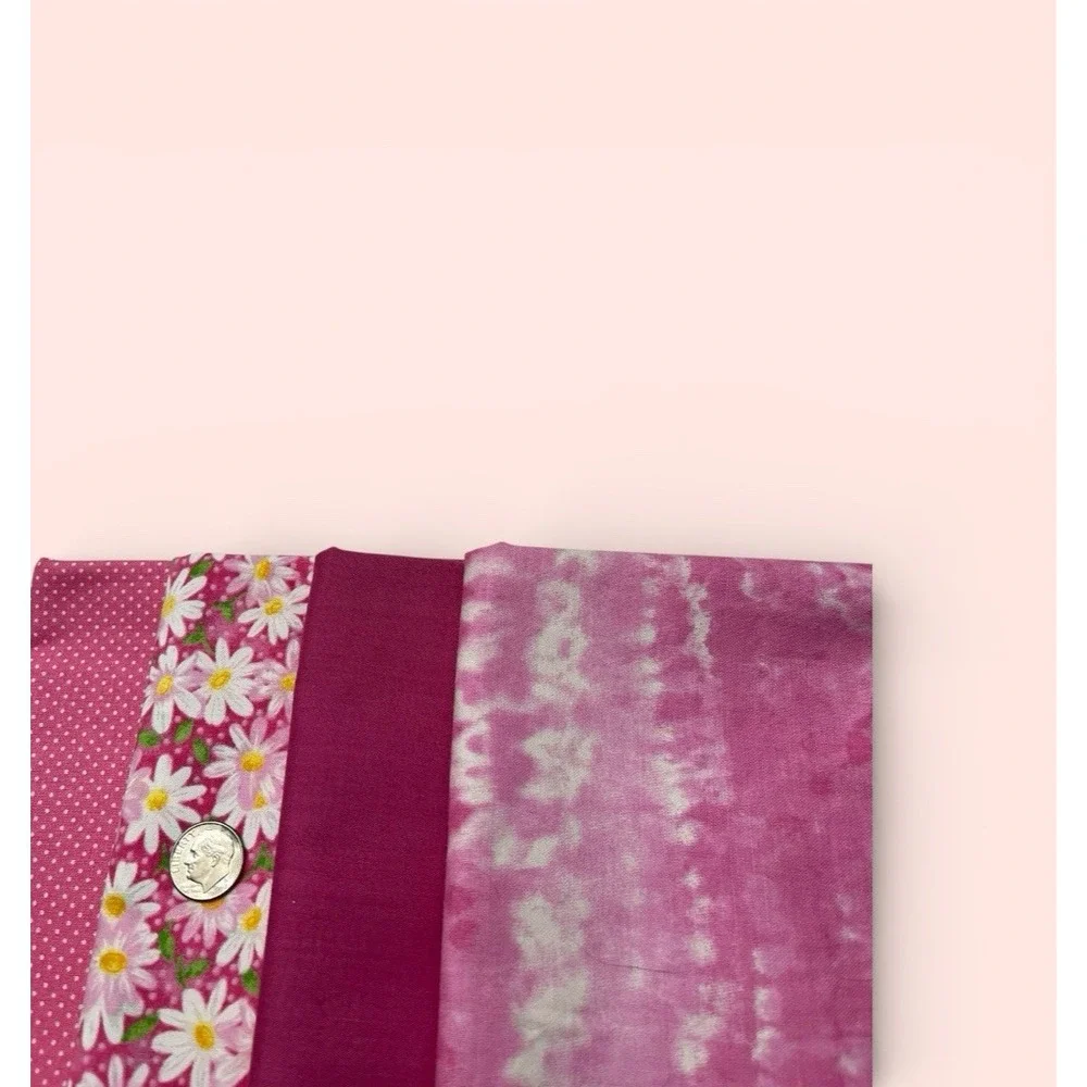 Quilt Craft Fabric 100% Cotton 4 Remnants Pink‎ Floral Tye Dye Polka Dot Solid